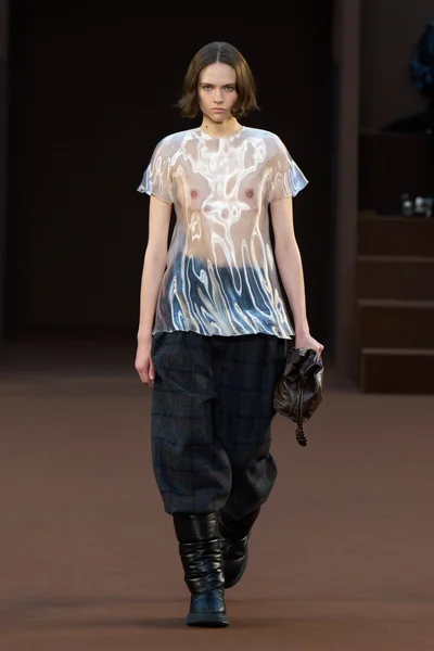 Look 6